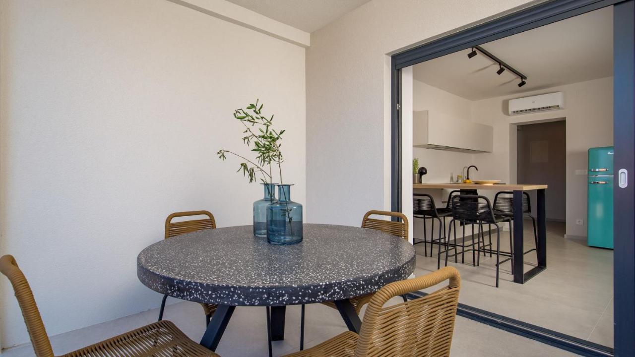 Apartments Villa Frankola With Swimming Pool Crikvenica Bagian luar foto
