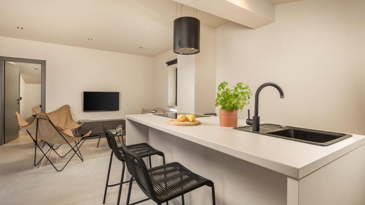 Apartments Villa Frankola With Swimming Pool Crikvenica Bagian luar foto