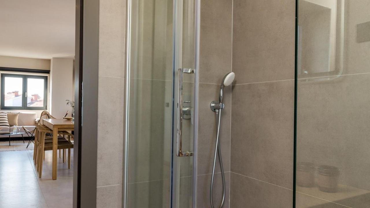 Apartments Villa Frankola With Swimming Pool Crikvenica Bagian luar foto
